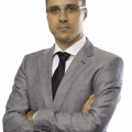 Portrait d'Aleš POPOVIČ, Responsable du programme MSc Business Analytics